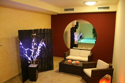 Hotel Nikola - wellness - autobusový zájazd CK Turancar - Chorvátsko - Vodice