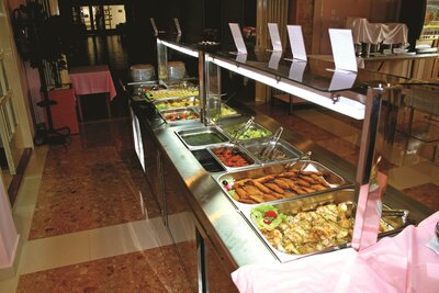 hotel Biokovka - reštaurácia - autobusový zájazd CK Turancar - Chorvátsko - Makarska