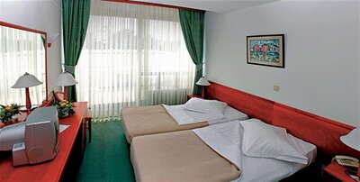 hotel Biokovka - izba - autobusový zájazd CK Turancar - Chorvátsko, Makarska
