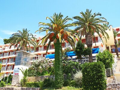 hotel Aurora - autobusový zájazd CK Turancar - Chorvátsko - Podgora