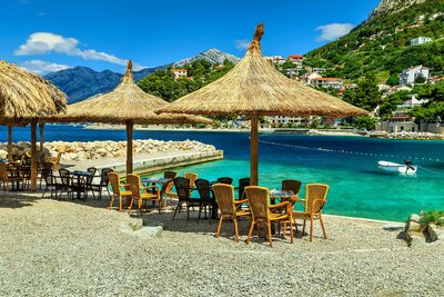 hotel Palma - pláž - autobusový zájazd CK Turancar - Chorvátsko - Makarska