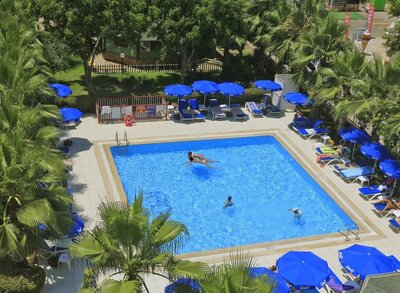 Hotel Eftalia Resort - bazén - letecký zájazd CK Turancar - Turecko, Konakli