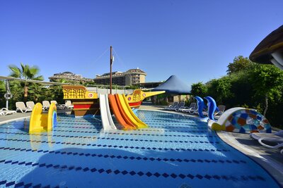 Hotel Sunmelia Beach Resort & Spa - detský bazén - letecký zájazd CK Turancar - Turecko, Kizilagac