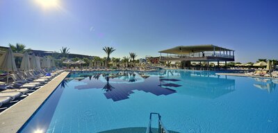 Hotel Sunmelia Beach Resort & Spa - hotel - letecký zájazd CK Turancar - Turecko, Kizilagac