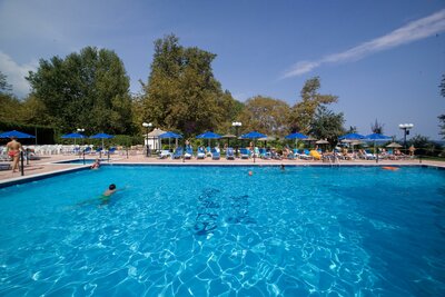 Hotel Sun Beach-Platamonas-Olympská riviéra-letecký zájazd CK Turancar