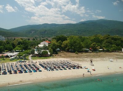 Hotel Sun Beach-Platamonas-Olympská riviéra-letecký zájazd CK Turancar-pláž