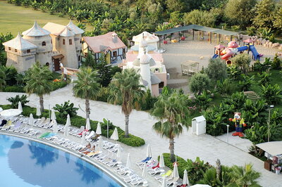 Amelia Beach Resort Hotel & Spa - letecký zájazd CK Turancar - Turecko Kizilot Cenger