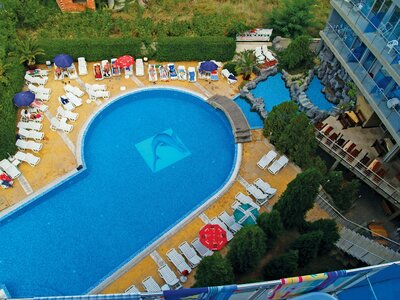 Hotel Kamenec Kiten - bazén- zájazd leteckou dopravou CK Turancar-Bulharsko - Kiten