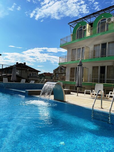 Hotel Onyx - autobusový a letecký zájazd CK Turancar - Bulharsko, Kiten - bazen