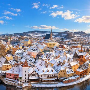 Predvianočný Linz a Krumlov