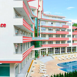 Maria Palace