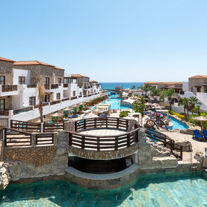 Costa Lindia Beach Resort