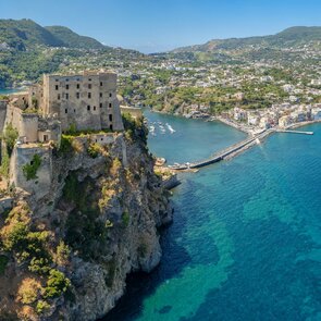 Kampánia a zázračná Ischia