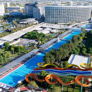 Crystal Centro Pearl Collection