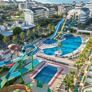 Crystal Waterworld Aqua