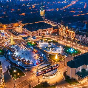 Predvianočná Oradea a Debrecín