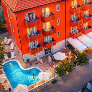 Hotel Aron