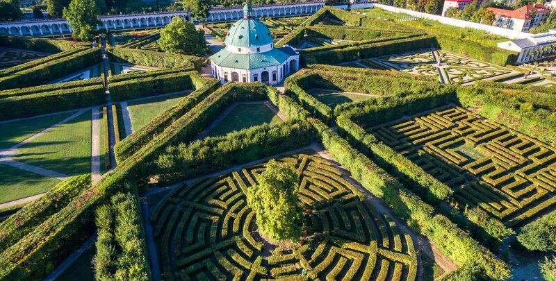 Flora Olomouc a Kroměříž