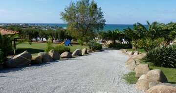 Villagio Hotel Dolomity Sul Mare - zájazd individuálnou dopravou CK Turancar - Taliansko Kalábria Briatico