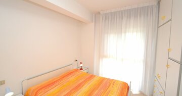 apartmánový dom Gemini s bazénom a záhradou v časti Pineda v Bibione, zájazdy autobusovou a ind. dopravou CK TURANCAR