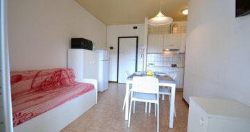 apartmánový dom Patrick v Bibione Spiaggia - zájazdy autobusovou a individuálnou dopravou CK TURANCAR