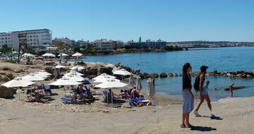 Hotel Silva beach - pláž - letecký zájazd CK Turancar - Kréta, Hersonissos