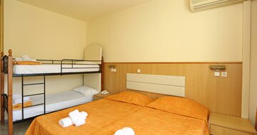 Hotel Eri beach-izba-letecký zájazd CK Turancar-Kréta-Hersonissos