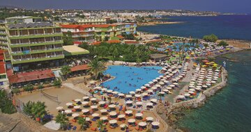 Hotel Eri Beach & Village - letecký záber - letecký zájazd CK Turancar - Kréta, Hersonissos