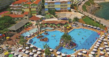 Hotel Eri Beach & Village - letecký záber - letecký zájazd CK Turancar - Kréta, Hersonissos