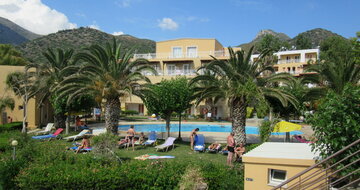 Grécko - Kréta - Hotel Talea beach - záhrada