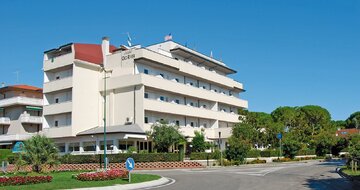 Hotel OLD RIVER - CK TURANCAR - Taliansko Lignano - zájazdy autpbusovou a individuálnou dopravou