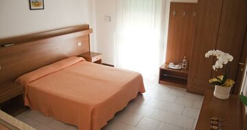 Hotel OLD RIVER - CK TURANCAR - Taliansko Lignano - zájazdy autpbusovou a individuálnou dopravou