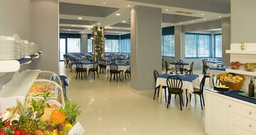 Hotel Miami s bazénom, reštaurácia, Taliansko, Lido di Jesolo, CK TURANCAR