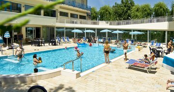 Hotel Miami s bazénom, Taliansko, Lido di Jesolo, dovolenka autom alebo autobusovou dopravou CK TURANCAR