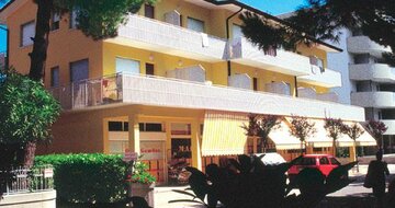 Apartmány Stella - autobusový zájazd CK Turancar - Taliansko, Bibione