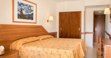 Hotel Royal Beach - izba - letecký zájazd CK Turancar, Španielsko, Lloret de Mar