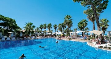 Fafa Premium – bazén– letecký zájazd CK Turancar – Albánsko, Durrës