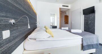 Hotel Punta - Chorvátsko Vodice - zájazd CK Turancar