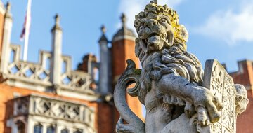 Autobusový poznávací zájazd, Veľká Británia, Okruh južným Anglickom, Hampton Court palace