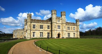 CK Turancar, Letecký poznávací zájazd,  Veľká Británia, Okruh južným Anglickom, Leeds Castle