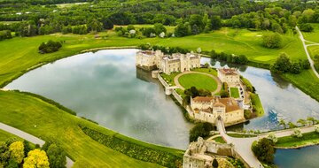 CK Turancar, Letecký poznávací zájazd,  Veľká Británia, Okruh južným Anglickom, Leeds Castle