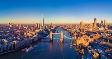 Ck Turancar, Letecký poznávací zájazd, Veľká Británia, Londýn pre čarodejníkov, Tower Bridge a Temža