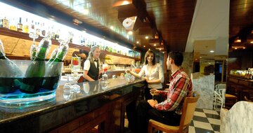 Hotel Santa Monica Playa - bar - pobytový zájazd CK Turancar - Španielsko, Salou