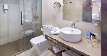Hotel Monteplaya - kúpeľňa - letecký zájazd CK Turancar, Španielsko, Malgrat de Mar