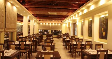 Hotel Europa beach-Kréta-letecký zájazd CK Turancar-reštaurácia
