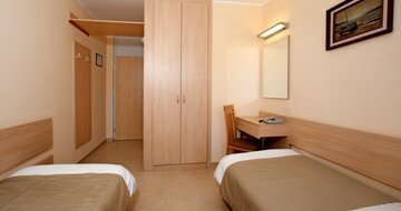 Hotel Delfin - izba - CK Turancar - autobusový zájazd Chorvátsko, Istria, Poreč
