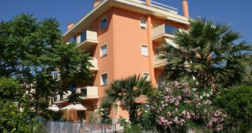 Rezidencia Palazzina Azzurra - rezidencia - zájazd vlastnou dopravou CK Turancar - Taliansko - San Benedetto del Tronto - Palmová riviéra