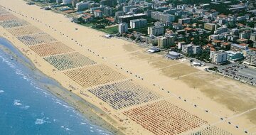 Campiello del Solle apartmánový dom s bazénom, zájazdy CK TURANCAR individuálnou a autobusovou dopravou do Talianska, Bibione