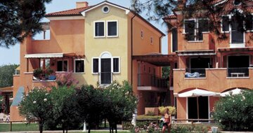 Campiello del Solle apartmánový dom s bazénom, zájazdy CK TURANCAR individuálnou a autobusovou dopravou do Talianska, Bibione