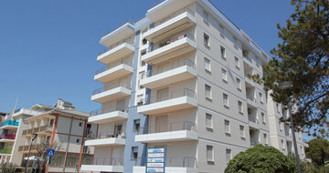 Rezidencia ADRIATICO priamo na pláži v BIBIONE SPIAGGIA, zájazdy autobusovou a individuálnou dopravou do Talianska CK TURANCAR